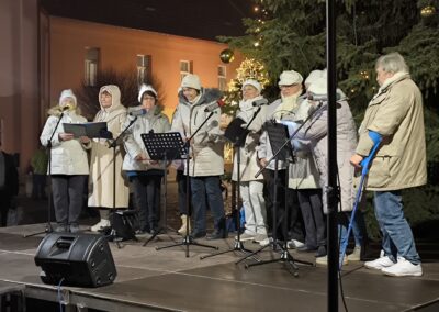 ROZSVÍCENÍ VÁNOČNÍHO STROMU BUČOVICE